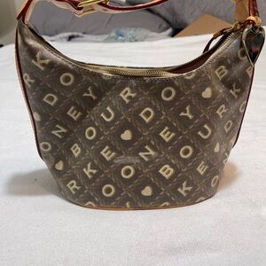 Dooney & Bourke Brown Classic Shoulder Bag (Used once)